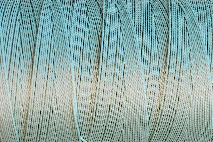 1095 swatch image